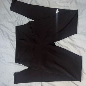 Alo yoga high waisted airbrush leggings in black xs